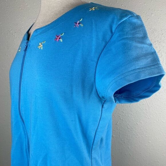 Passports Full Zip Shower/Pool Robe Size M EUC - Picture 4 of 8